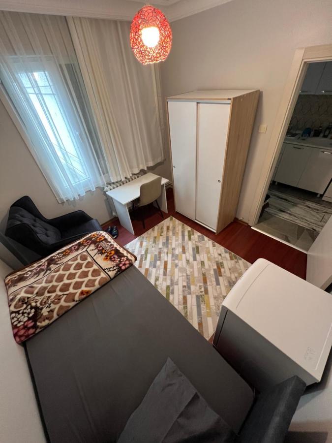Homestay Kadikoy Yeldegirmeni Rahat